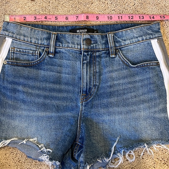 Hudson jean shorts with zippers - Picture 6 of 8